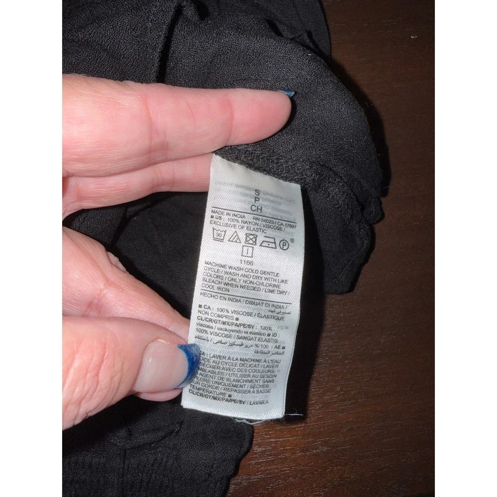 Old Navy Black Long Sleeve Peplum Blouse‎ V Neck Cinched Waist Tie Front Size S